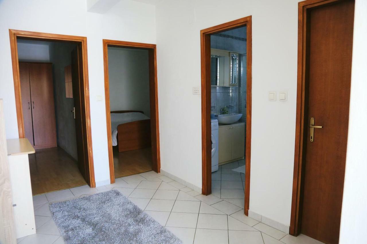 Apartments Tonia Br. 1 Zavalatica Dış mekan fotoğraf